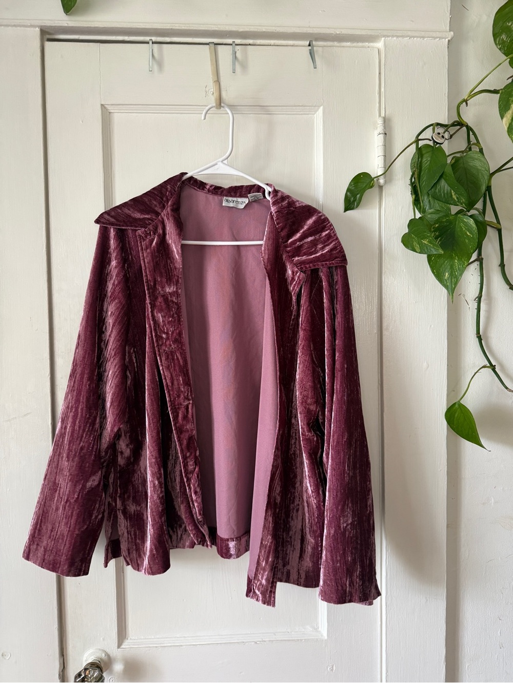 Aparenza size XL Plum Velvet Open-Front Blazer